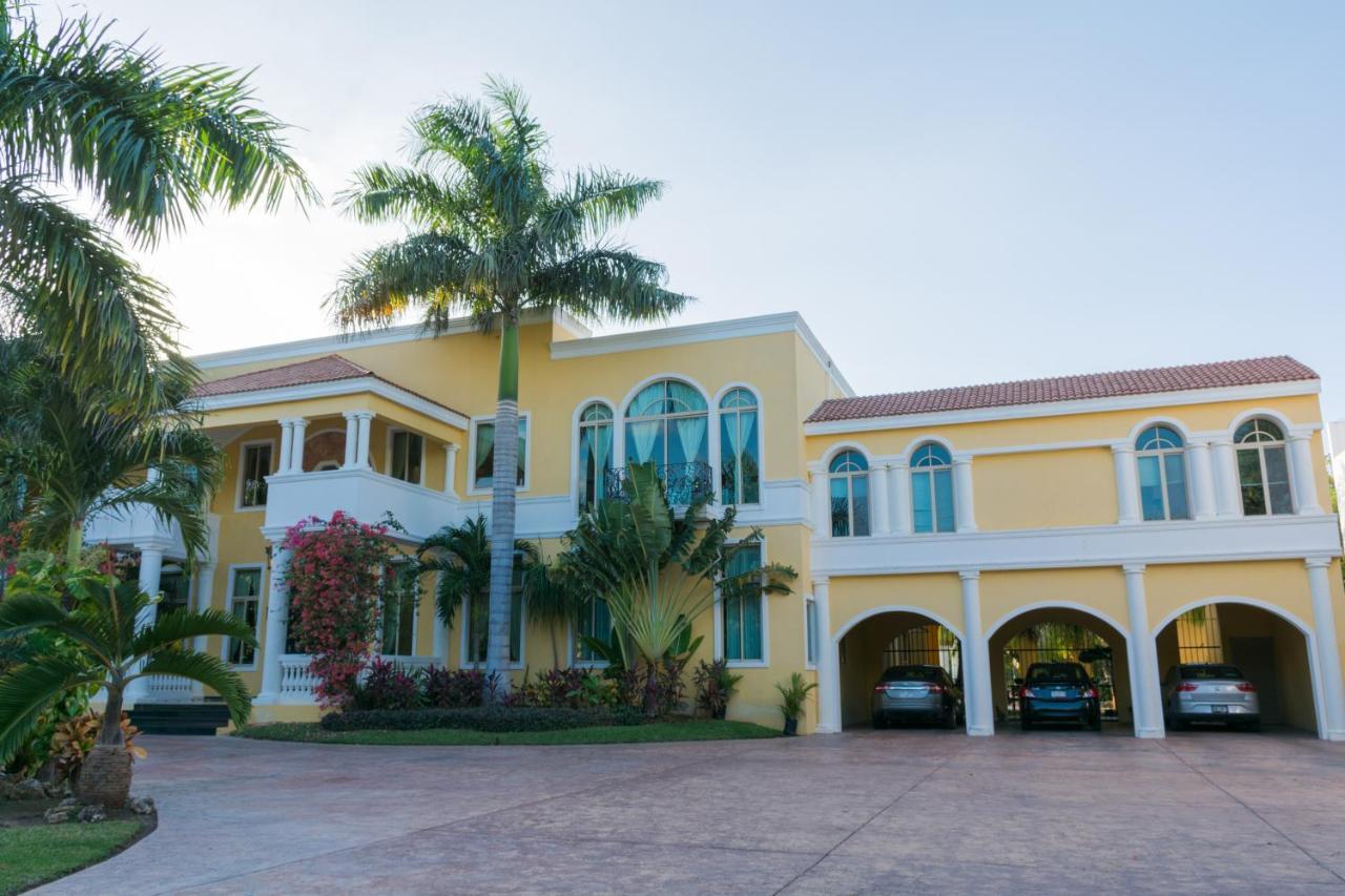 Hotel Boutique Mansion La Ceiba Mérida Buitenkant foto